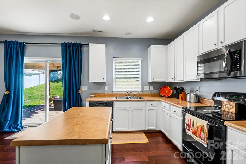 3315 Ashley View Drive Charlotte NC 28213