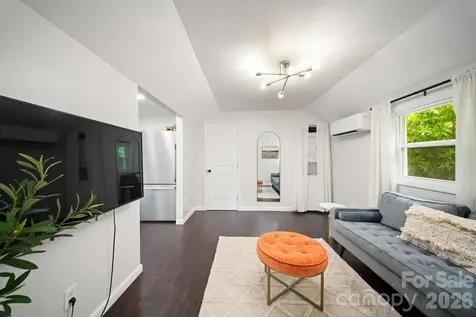 2 Laban Lane Asheville NC 28805