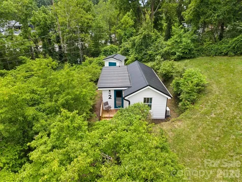 2 Laban Lane Asheville NC 28805