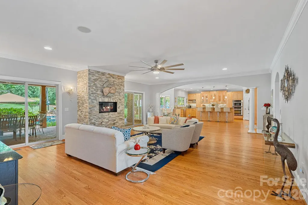 104 Timberside Drive Davidson NC 28036