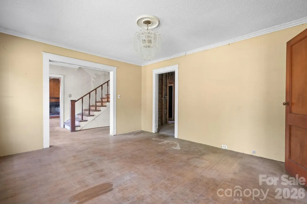 160 & 164 Arlington Street Forest City NC 28043