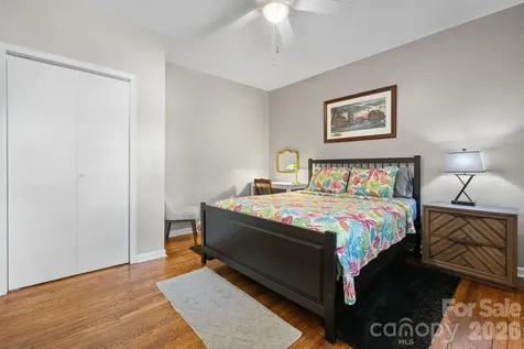 160 & 164 Arlington Street Forest City NC 28043