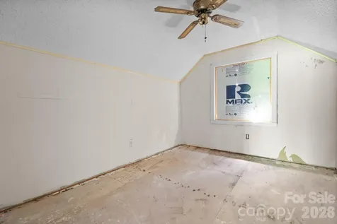 160 & 164 Arlington Street Forest City NC 28043