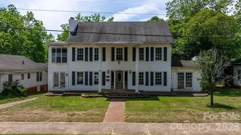 160 & 164 Arlington Street Forest City NC 28043