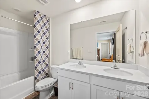 2 Chambers Garden Drive Arden NC 28704