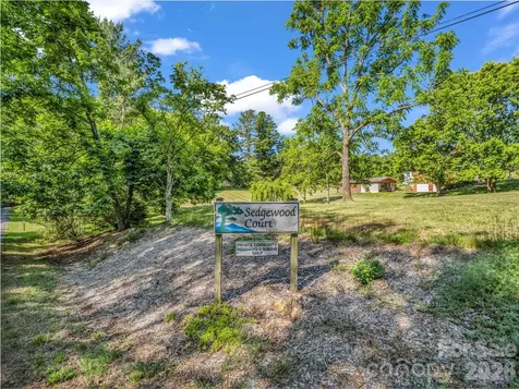 9999 Sedgewood Court Fairview NC 28730