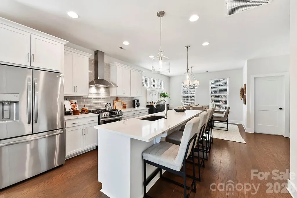 212 Wesser Street Davidson NC 28036