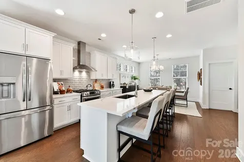 212 Wesser Street Davidson NC 28036