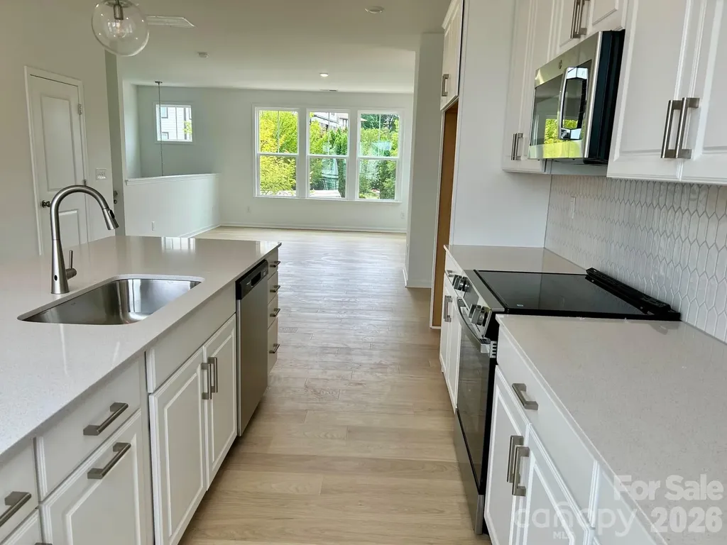 1836 Alexander Village Main Drive Charlotte NC 28262