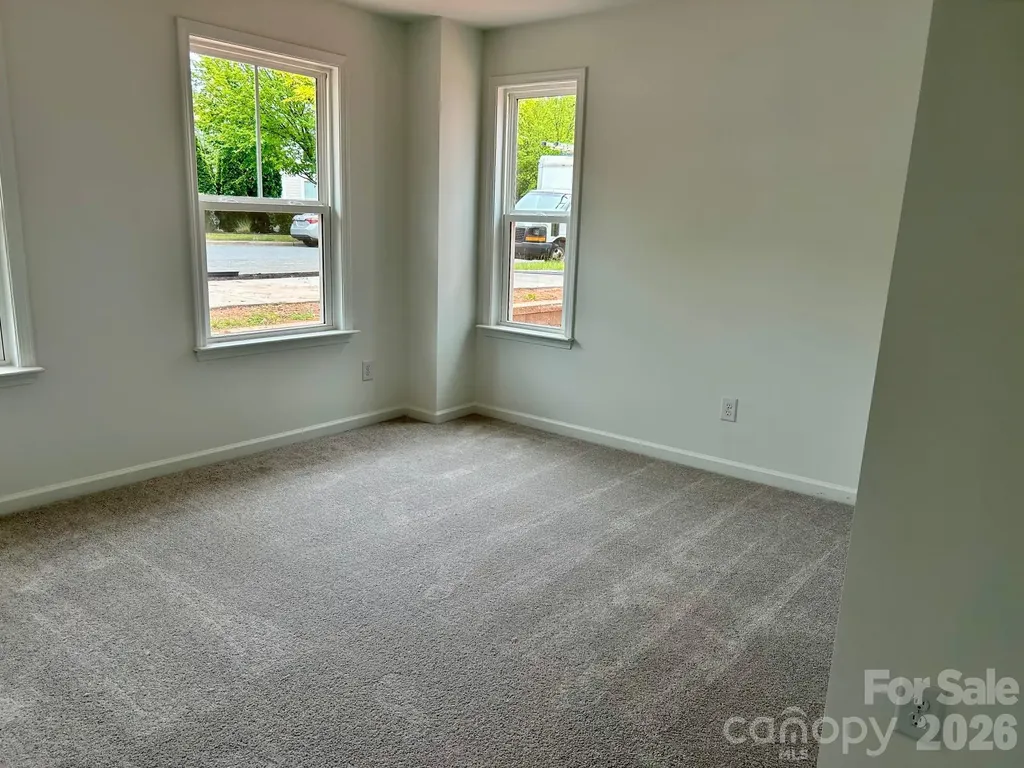 1836 Alexander Village Main Drive Charlotte NC 28262
