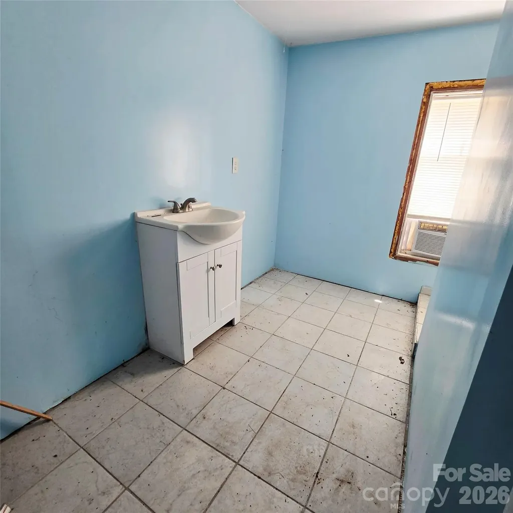 887 Okeewemee-star Road Star NC 27356