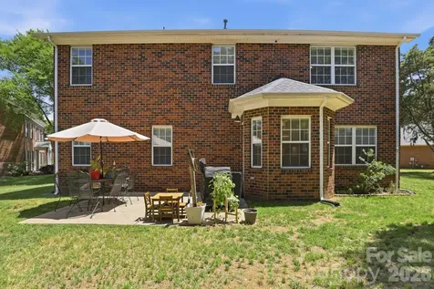 2800 Wingfield Place Charlotte NC 28210
