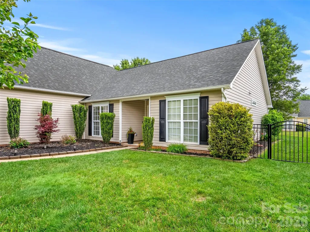 182 Misty Valley Road Fletcher NC 28732