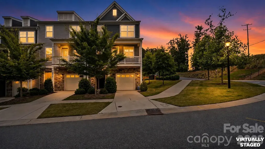 10406 Glenmere Creek Circle Charlotte NC 28262