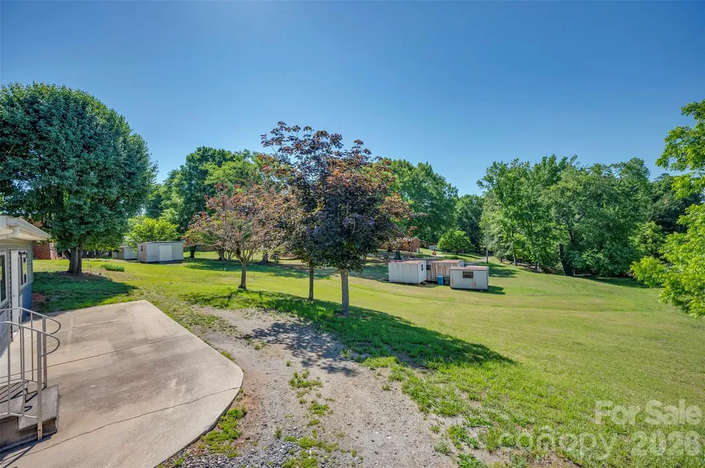 220 Roberson Road Forest City NC 28043