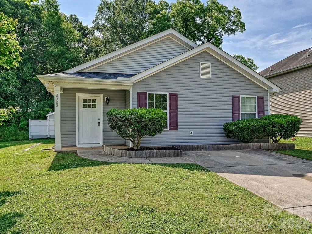 6302 Summerour Place Charlotte NC 28214