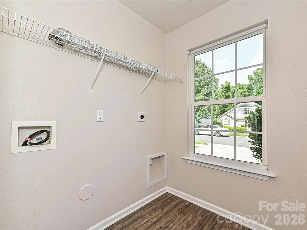 6302 Summerour Place Charlotte NC 28214