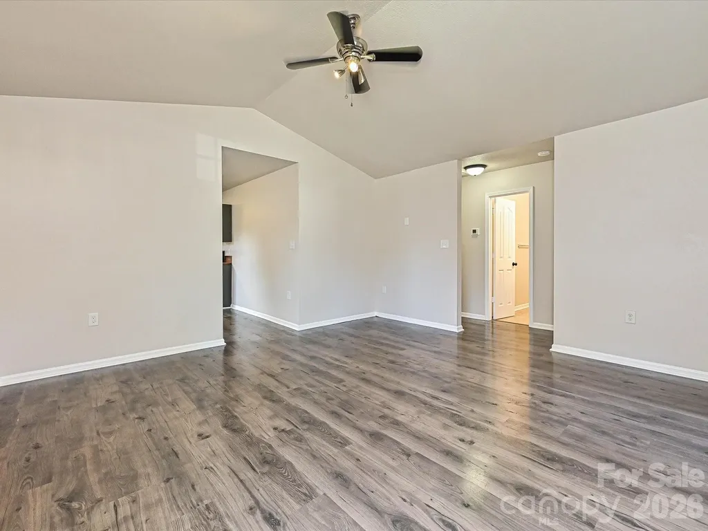 6302 Summerour Place Charlotte NC 28214