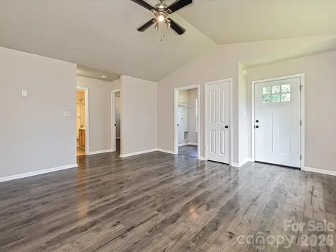 6302 Summerour Place Charlotte NC 28214