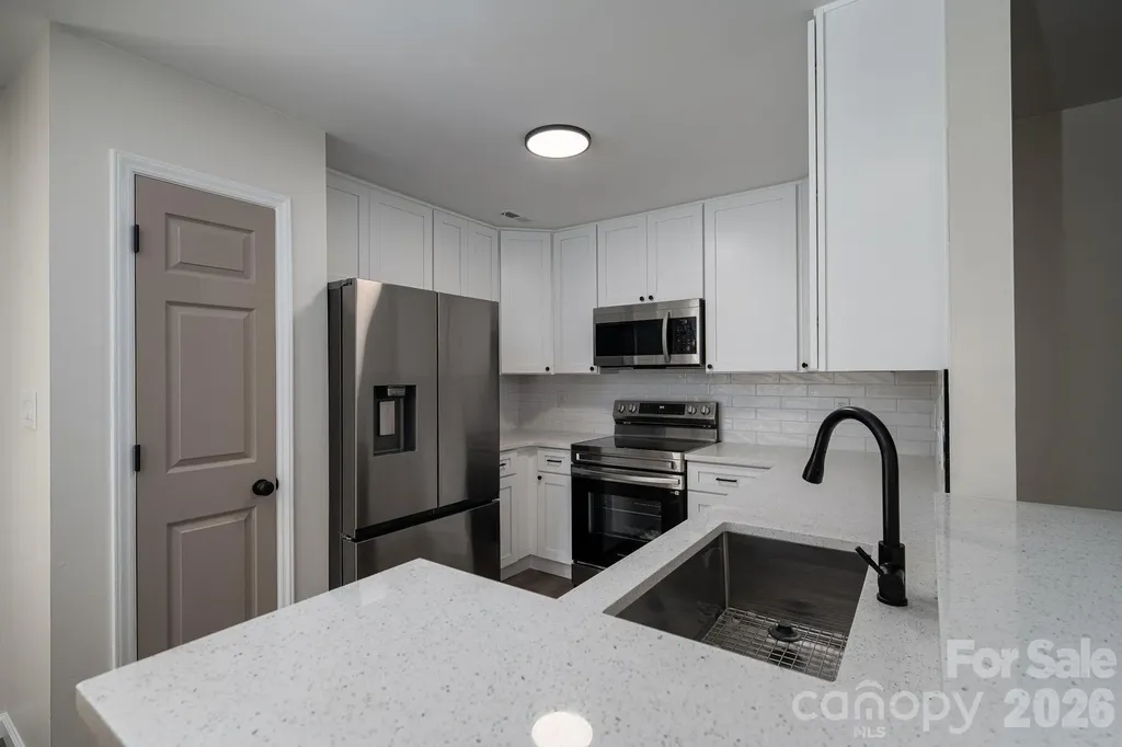 3119 Mintleaf Drive Charlotte NC 28269