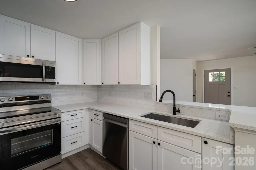 3119 Mintleaf Drive Charlotte NC 28269