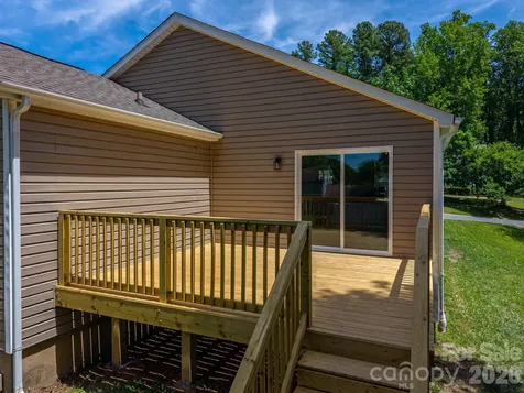 3119 Mintleaf Drive Charlotte NC 28269