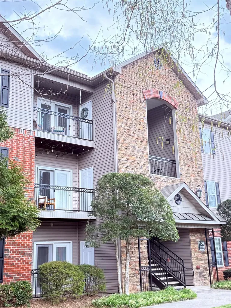 Asheville NC, 435 Appeldoorn Circle
