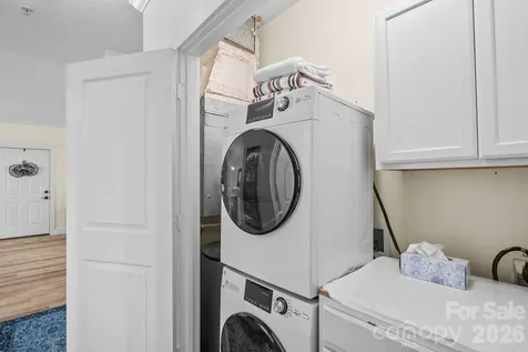 435 Appeldoorn Circle Asheville NC 28803