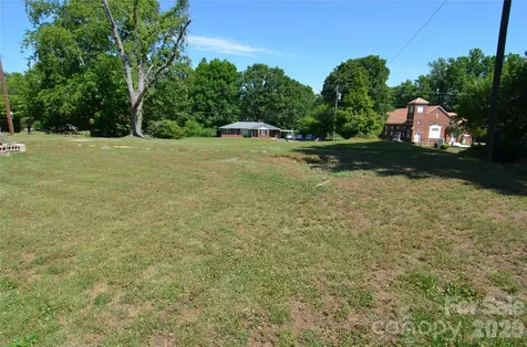 1419 Us 70 Highway W Valdese NC 28690