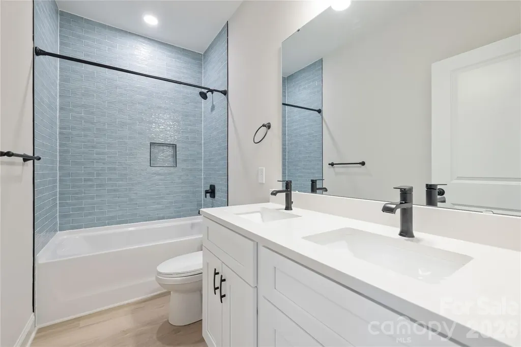 6633 Terry Lane Charlotte NC 28215