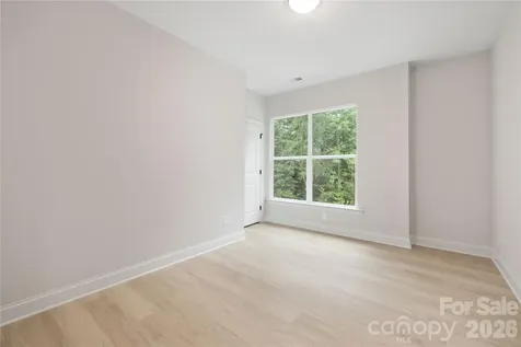 6633 Terry Lane Charlotte NC 28215