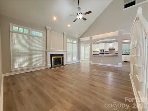 6000 Hunter Lane Matthews NC 28104