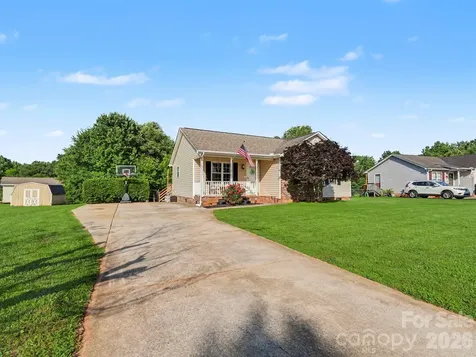 1120 W Stokes Street China Grove NC 28023