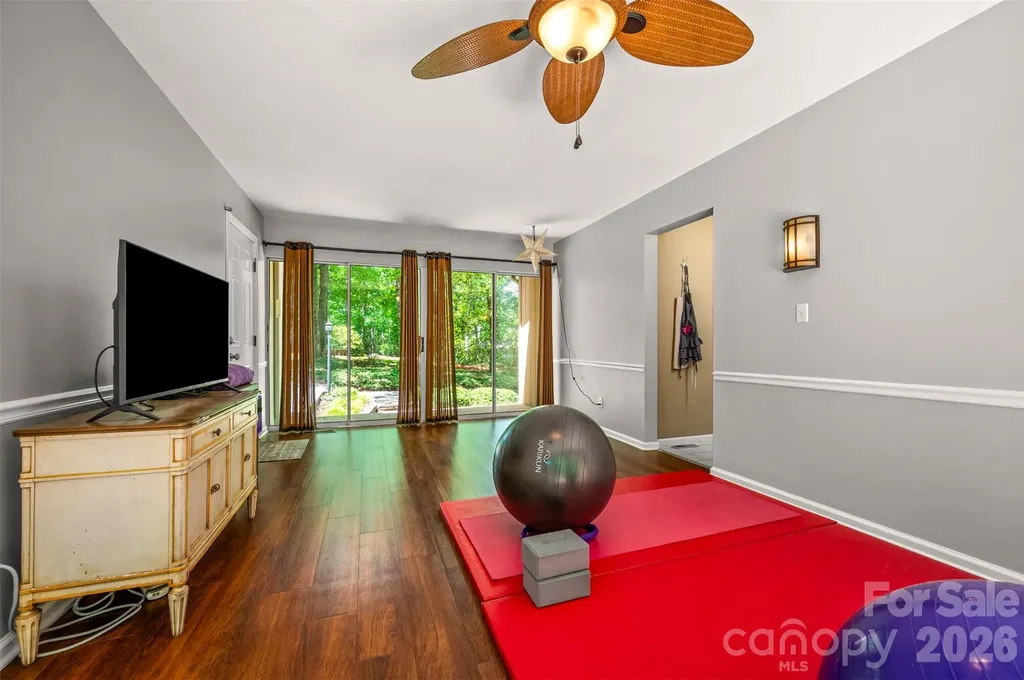 66 Oakwood Lane Columbus NC 28722