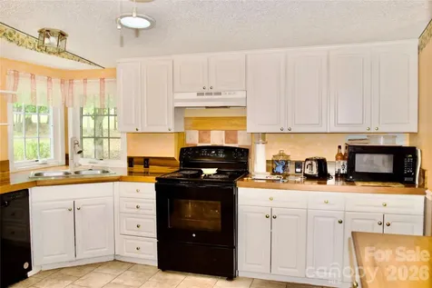 908 Buddys Choice Road York SC 29745