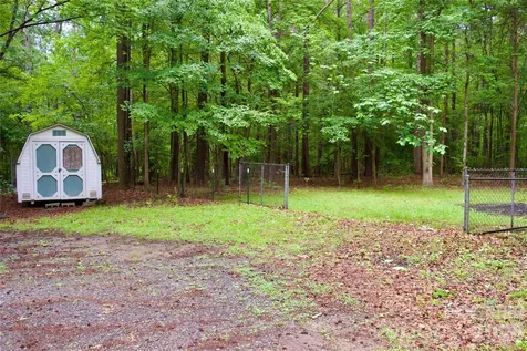 908 Buddys Choice Road York SC 29745