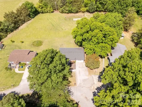 2245 Felly Lane Lancaster SC 29720