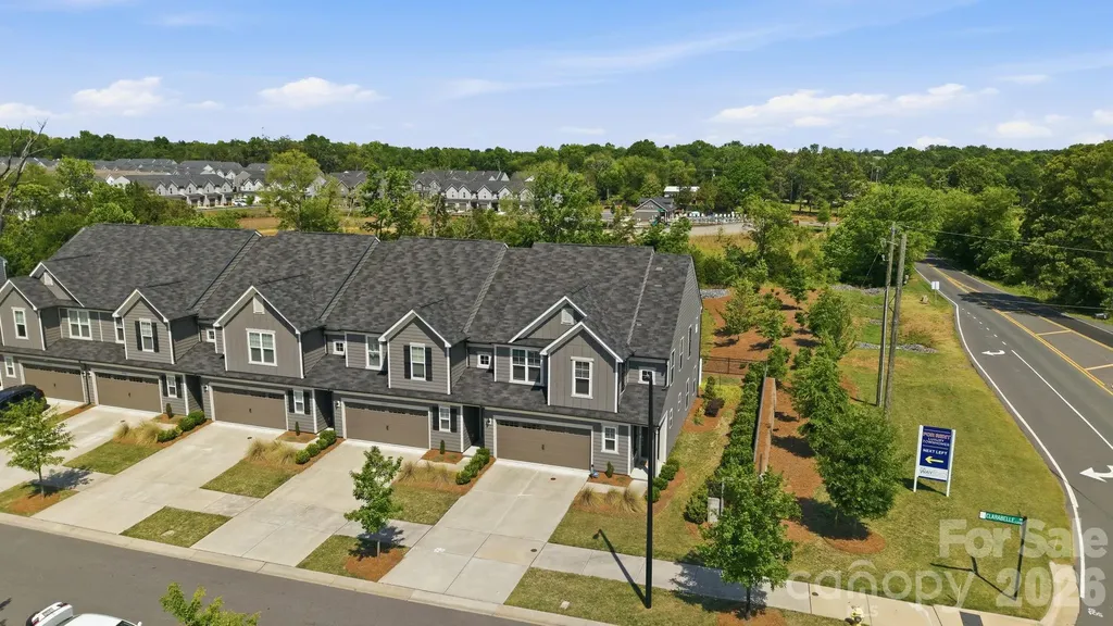 23006 Clarabelle Drive Charlotte NC 28273