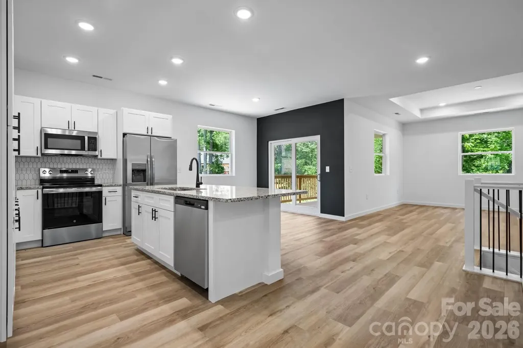 41 Tennyson Drive Taylorsville NC 28681