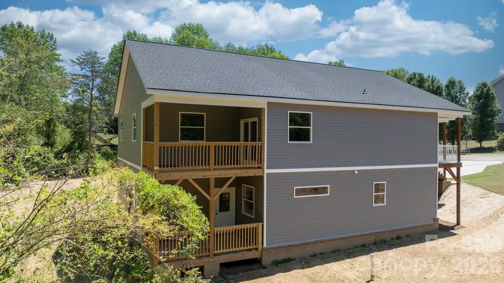 41 Tennyson Drive Taylorsville NC 28681