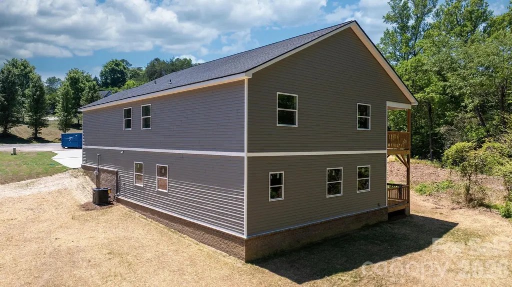 41 Tennyson Drive Taylorsville NC 28681