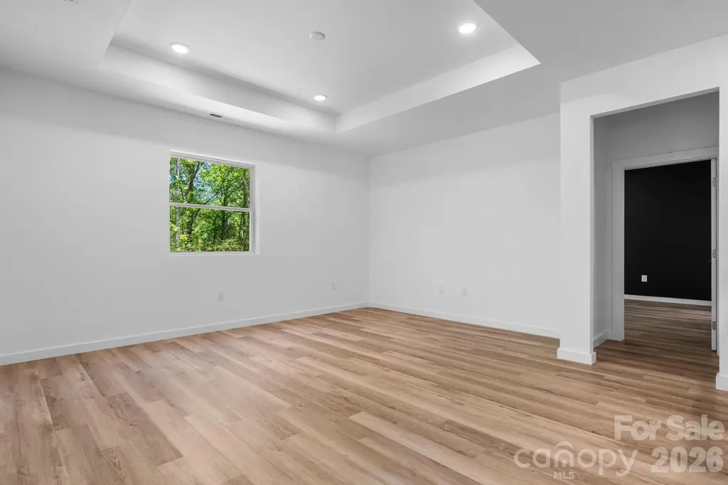 41 Tennyson Drive Taylorsville NC 28681