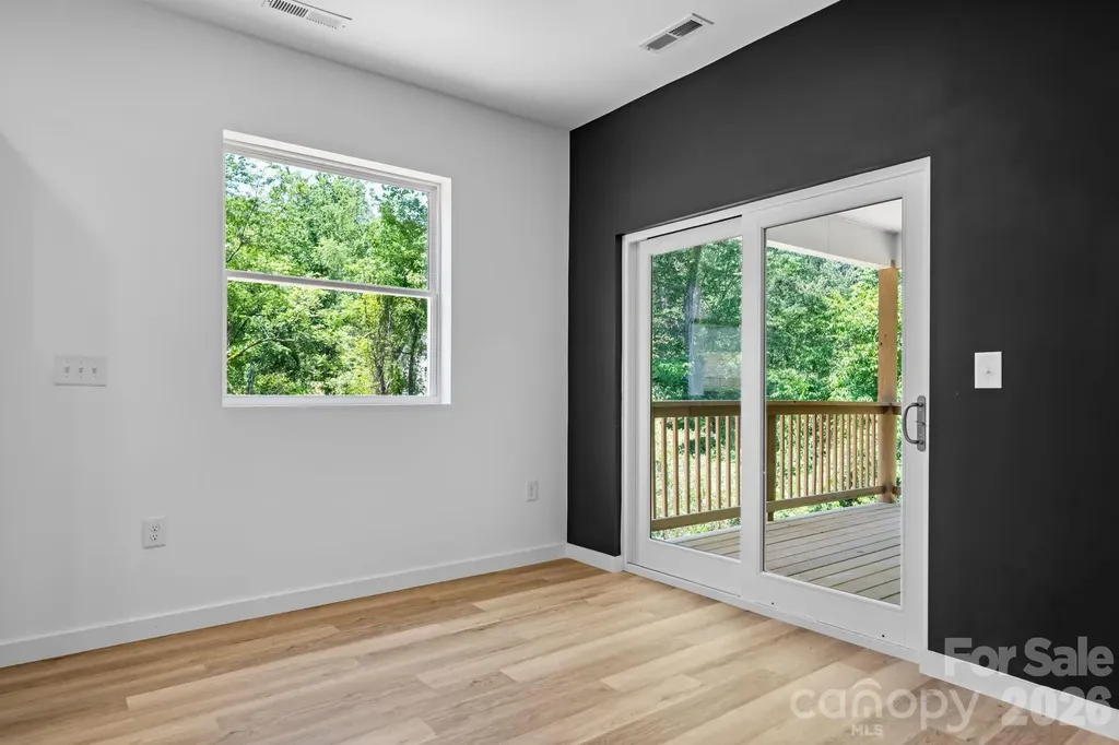 41 Tennyson Drive Taylorsville NC 28681