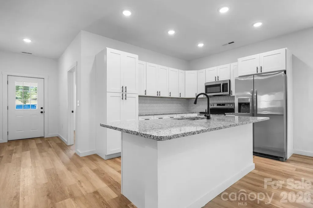 41 Tennyson Drive Taylorsville NC 28681