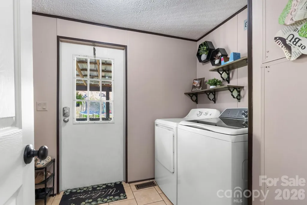 152 Pioneer Ridge Sparta NC 28675