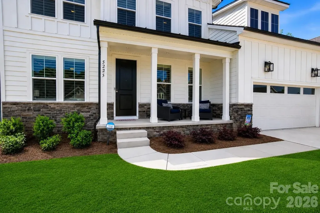 5225 Glenwalk Drive Charlotte NC 28269