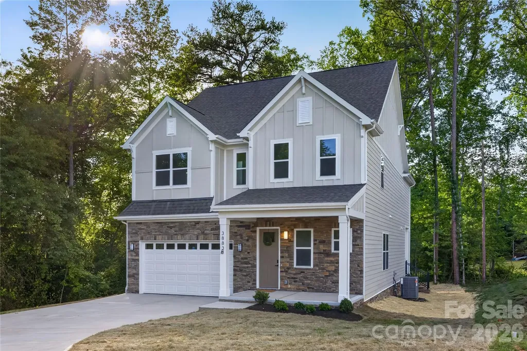 3883 12th Street NE Hickory NC 28601