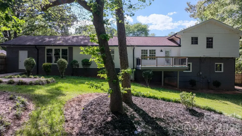 14214 Honeysuckle Ridge Drive Matthews NC 28105
