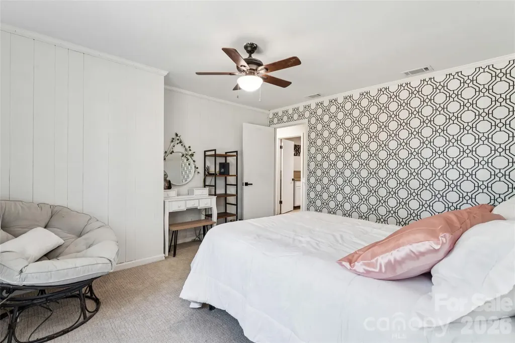 5374 N Nc 150 Highway Lincolnton NC 28650