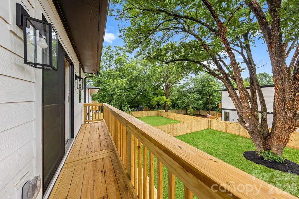 2763 Parkway Avenue Charlotte NC 28208